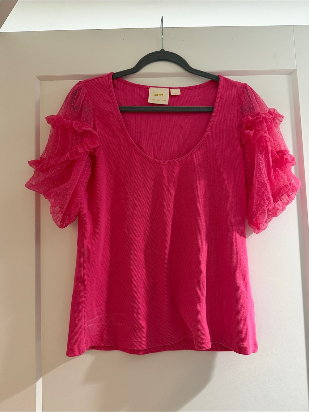 Anthropologie Women's Hot Pink Ruffle Puff Sleeve Top